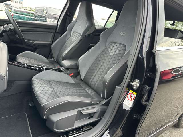 フォルクスワーゲン ゴルフヴァリアント ＴＤＩ Ｒライン プラチナム エディション ディーゼルターボ R5年 (近畿) 99