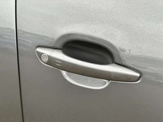 シトロエン Ｃ３　エアクロス　ＳＵＶ オレンジ ディーゼルターボ R6年 (近畿) 99