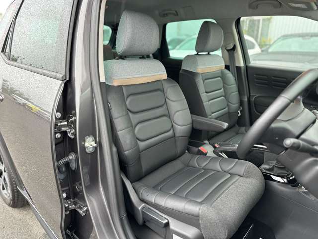 シトロエン Ｃ３　エアクロス　ＳＵＶ オレンジ ディーゼルターボ R6年 (近畿) 99