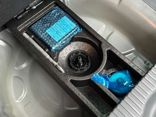 シトロエン Ｃ３　エアクロス　ＳＵＶ オレンジ ディーゼルターボ R6年 (近畿) 99