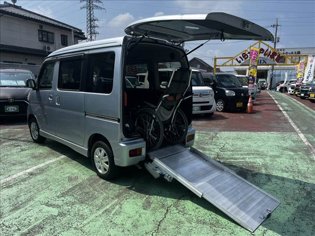 ダイハツ アトレーワゴン ６６０ フレンドシップ ＳＡＩＩＩ スローパー リヤシート付仕様 R2年 (関東) 99