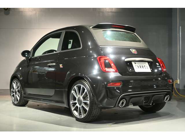 アバルト ５９５Ｃ 左ハンドルＭＴ ＴＵＲＩＳＭＯパッケージ R7年 (関東) 99