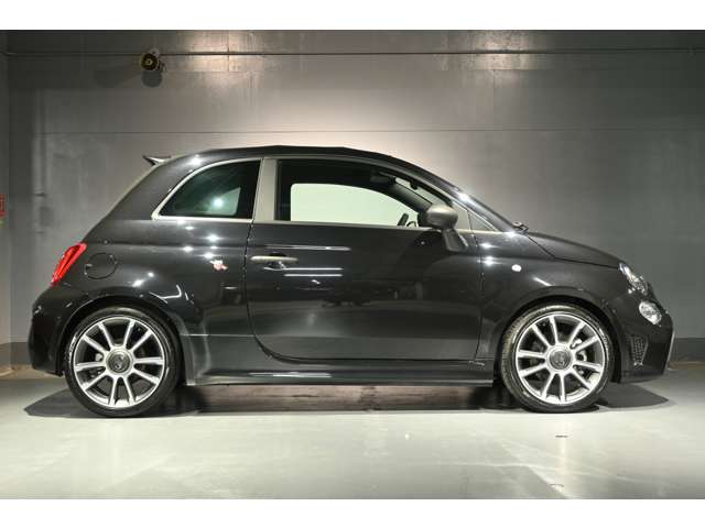 アバルト ５９５Ｃ 左ハンドルＭＴ ＴＵＲＩＳＭＯパッケージ R7年 (関東) 99