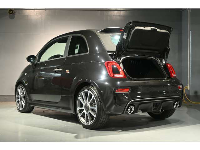 アバルト ５９５Ｃ 左ハンドルＭＴ ＴＵＲＩＳＭＯパッケージ R7年 (関東) 99