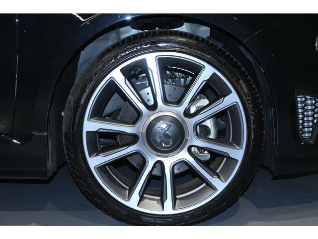 アバルト ５９５Ｃ 左ハンドルＭＴ ＴＵＲＩＳＭＯパッケージ R7年 (関東) 99