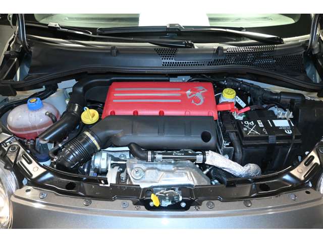 アバルト ６９５ １．４ 左ハンドルＭＴＡ R6年 (関東) 99