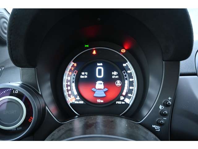 アバルト ６９５ １．４ 左ハンドルＭＴＡ R6年 (関東) 99