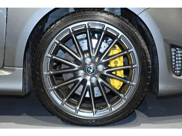 アバルト ６９５ １．４ 左ハンドルＭＴＡ R6年 (関東) 99