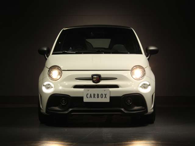 アバルト ５９５Ｃ １．４ 左ハンドルＭＴ R6年 (関東) 99