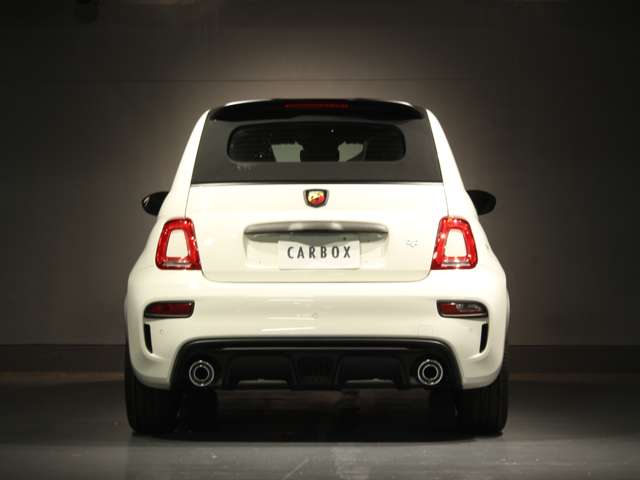 アバルト ５９５Ｃ １．４ 左ハンドルＭＴ R6年 (関東) 99