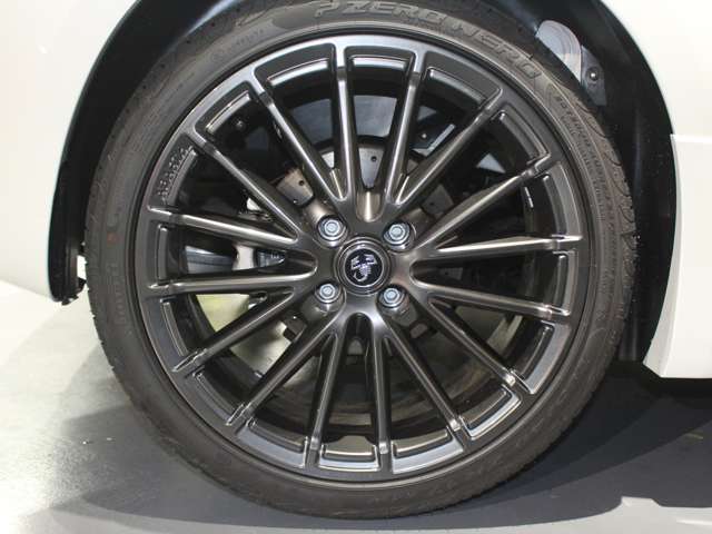 アバルト ５９５Ｃ １．４ 左ハンドルＭＴ R6年 (関東) 99