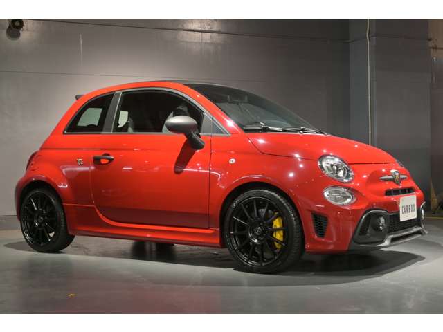 アバルト ６９５Ｃ コンペティツィオーネ 左ハンドル ＭＴ R6年 (関東) 99