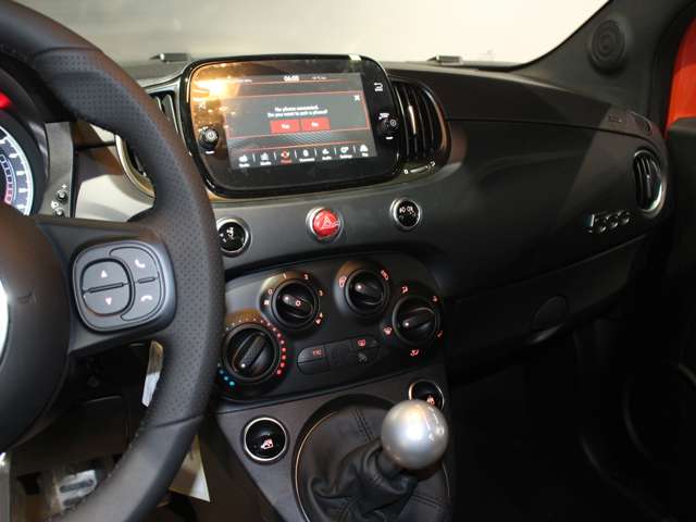 アバルト ５９５ １．４ オレンジレーシング R5年 (関東) 99