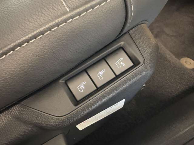 シトロエン Ｅ−Ｃ４ シャイン R4年 (関東) 99