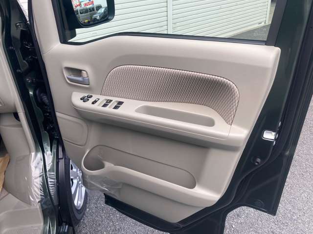 スズキ エブリイワゴン ６６０ ＰＺターボスペシャル ハイルーフ ４ＷＤ R7年 (関東) 99