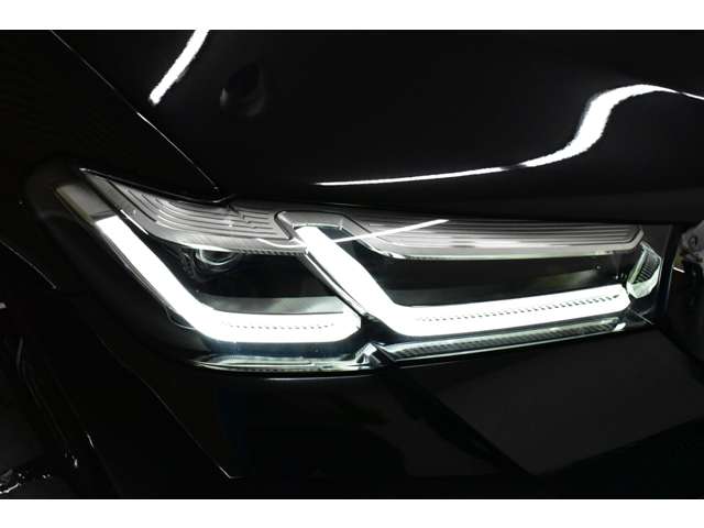 ＢＭＷ ５シリーズ ５４０Ｉ Ｘドライブ Ｍスポーツ ４ＷＤ R3年 (関東) 99
