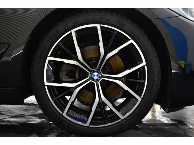 ＢＭＷ ５シリーズ ５２３Ｄ Ｘドライブ Ｍスポーツ エディション ジョイプラス ディーゼルターボ ４ＷＤ R2年 (関東) 99