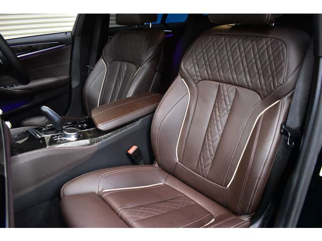 ＢＭＷ ５シリーズ ５２３Ｄ Ｘドライブ Ｍスポーツ エディション ジョイプラス ディーゼルターボ ４ＷＤ R2年 (関東) 99