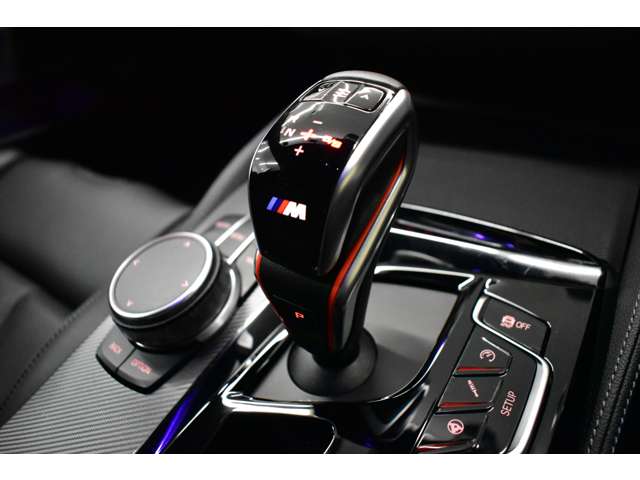 ＢＭＷ Ｍ５ ４．４ ４ＷＤ H30年 (関東) 99