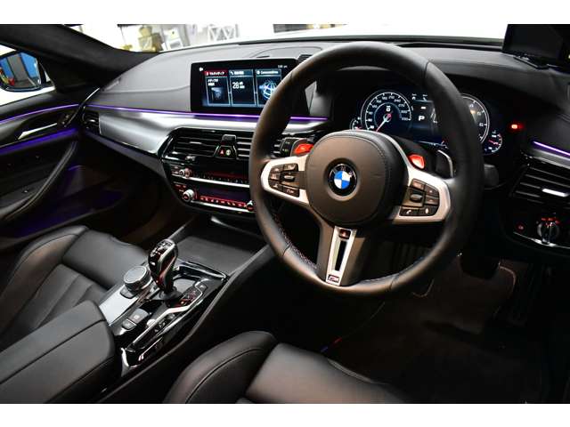 ＢＭＷ Ｍ５ ４．４ ４ＷＤ H30年 (関東) 99