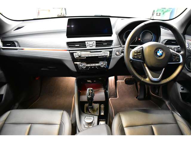 ＢＭＷ Ｘ１ Ｘドライブ １８Ｄ Ｘライン ４ＷＤ R1年 (関東) 99