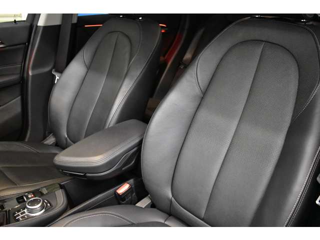 ＢＭＷ Ｘ１ Ｘドライブ １８Ｄ Ｘライン ４ＷＤ R1年 (関東) 99