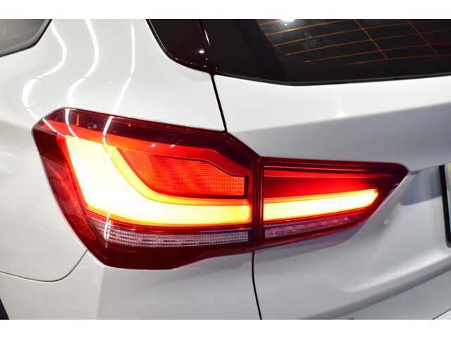 ＢＭＷ Ｘ１ Ｘドライブ １８Ｄ Ｘライン ４ＷＤ R1年 (関東) 99