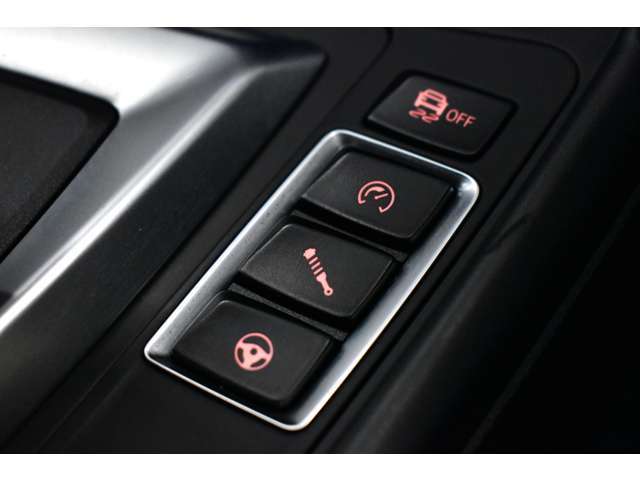 ＢＭＷ Ｍ４カブリオレ コンペティション Ｍ ＤＣＴ ドライブロジック H30年 (関東) 99