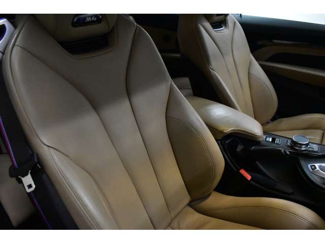 ＢＭＷ Ｍ４カブリオレ コンペティション Ｍ ＤＣＴ ドライブロジック H30年 (関東) 99