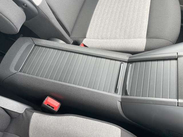 シトロエン ベルランゴ マックス ブルーＨＤＩ ディーゼルターボ R7年 (東北) 99