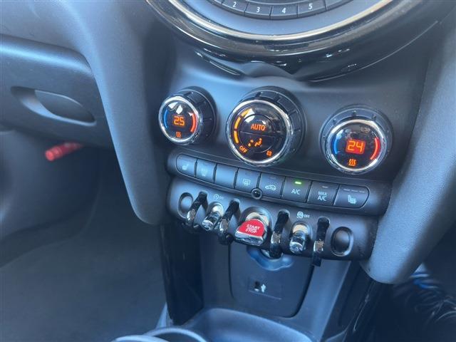 ミニ ミニ クーパー ５ドア ＤＣＴ R3年 (東北) 99