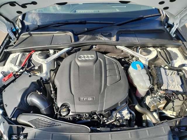 アウディ Ａ４ ２．０ ＴＦＳＩ クワトロ タキシード スタイル ４ＷＤ H30年 (東北) 99