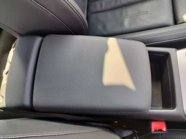 アウディ Ａ４ ２．０ ＴＦＳＩ クワトロ タキシード スタイル ４ＷＤ H30年 (東北) 99