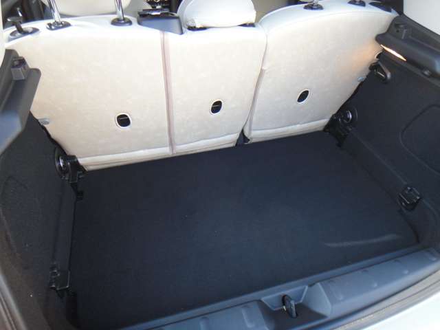 ミニ ミニ クーパーＤ ５ドア H29年 (東北) 99