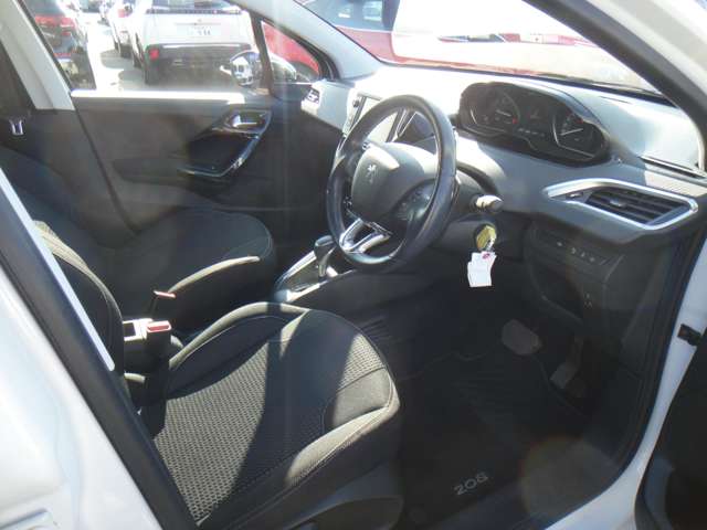 プジョー ２０８ アリュール H28年 (東北) 99