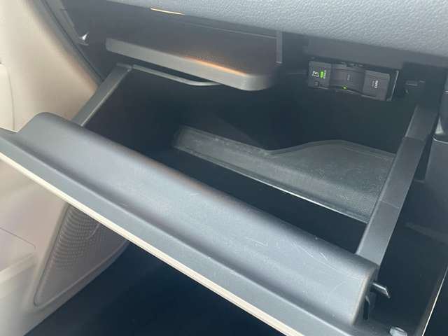 メルセデスベンツ ＧＬＡクラス ＧＬＡ２００ Ｄ ４マチック ディーゼルターボ ４ＷＤ R2年 (東北) 99