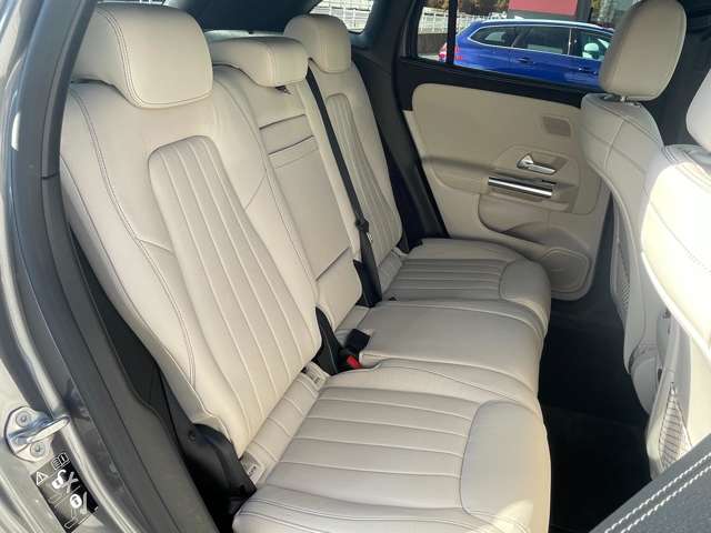 メルセデスベンツ ＧＬＡクラス ＧＬＡ２００ Ｄ ４マチック ディーゼルターボ ４ＷＤ R2年 (東北) 99