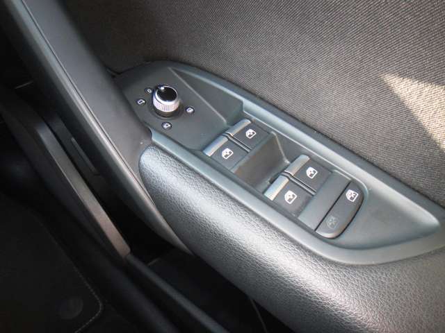 アウディ Ｑ５ ２．０ ＴＦＳＩ クワトロ ４ＷＤ H30年 (東北) 99