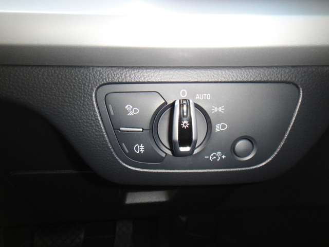 アウディ Ｑ５ ２．０ ＴＦＳＩ クワトロ ４ＷＤ H30年 (東北) 99