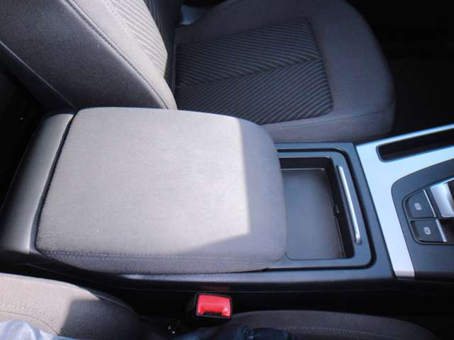 アウディ Ｑ５ ２．０ ＴＦＳＩ クワトロ ４ＷＤ H30年 (東北) 99