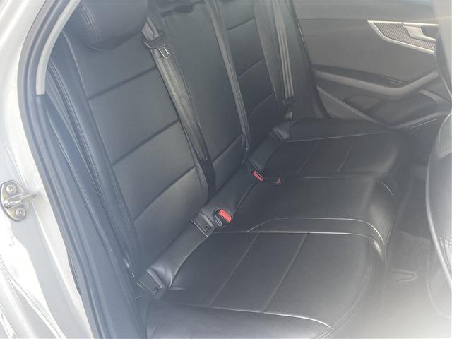 アウディ Ａ４ ２．０　ＴＦＳＩ　スポーツ H28年 (東北) 99