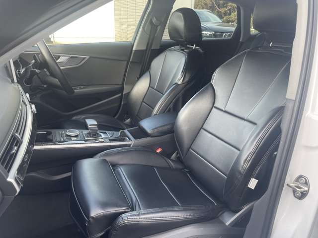 アウディ Ａ４ ２．０　ＴＦＳＩ　スポーツ H28年 (東北) 99