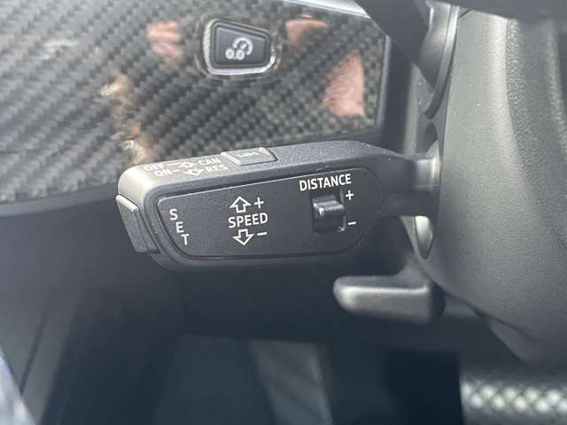 アウディ Ａ４ ２．０　ＴＦＳＩ　スポーツ H28年 (東北) 99