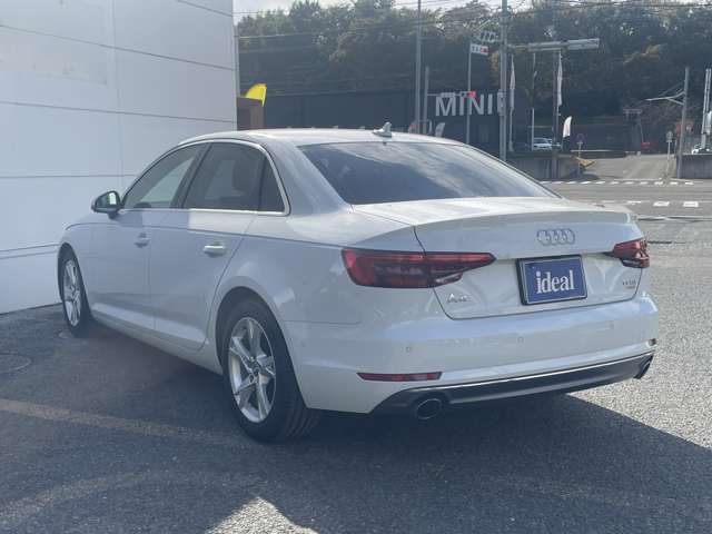 アウディ Ａ４ ２．０　ＴＦＳＩ　スポーツ H28年 (東北) 99