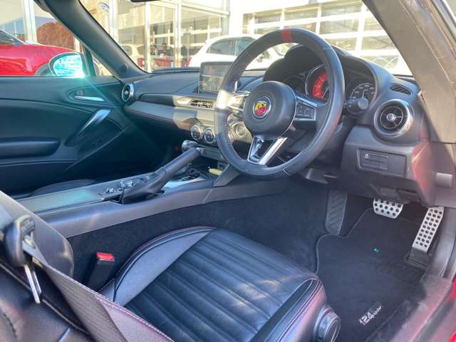 アバルト １２４　スパイダー １．４ H28年 (東北) 99