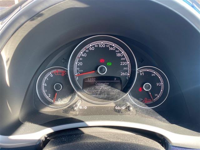 フォルクスワーゲン ザ　ビートル デザイン H29年 (東北) 99