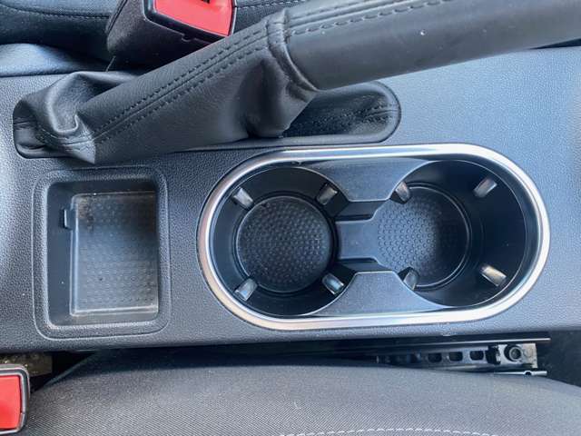 フォルクスワーゲン ザ　ビートル デザイン H29年 (東北) 99