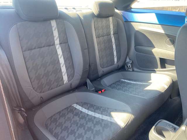 フォルクスワーゲン ザ　ビートル デザイン H29年 (東北) 99