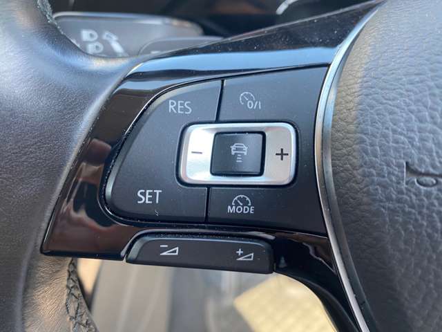 フォルクスワーゲン ゴルフトゥーラン ＴＳＩ　ハイライン H29年 (東北) 99