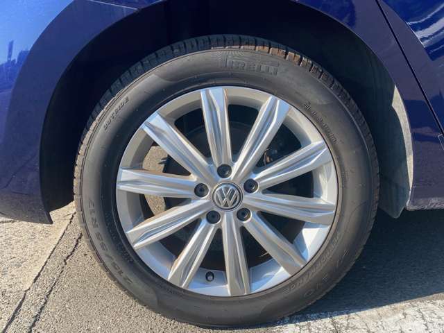 フォルクスワーゲン ゴルフトゥーラン ＴＳＩ　ハイライン H29年 (東北) 99